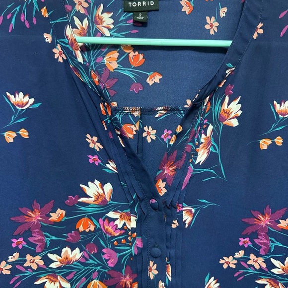 Torrid Navy Floral Blouse - Picture 2 of 3